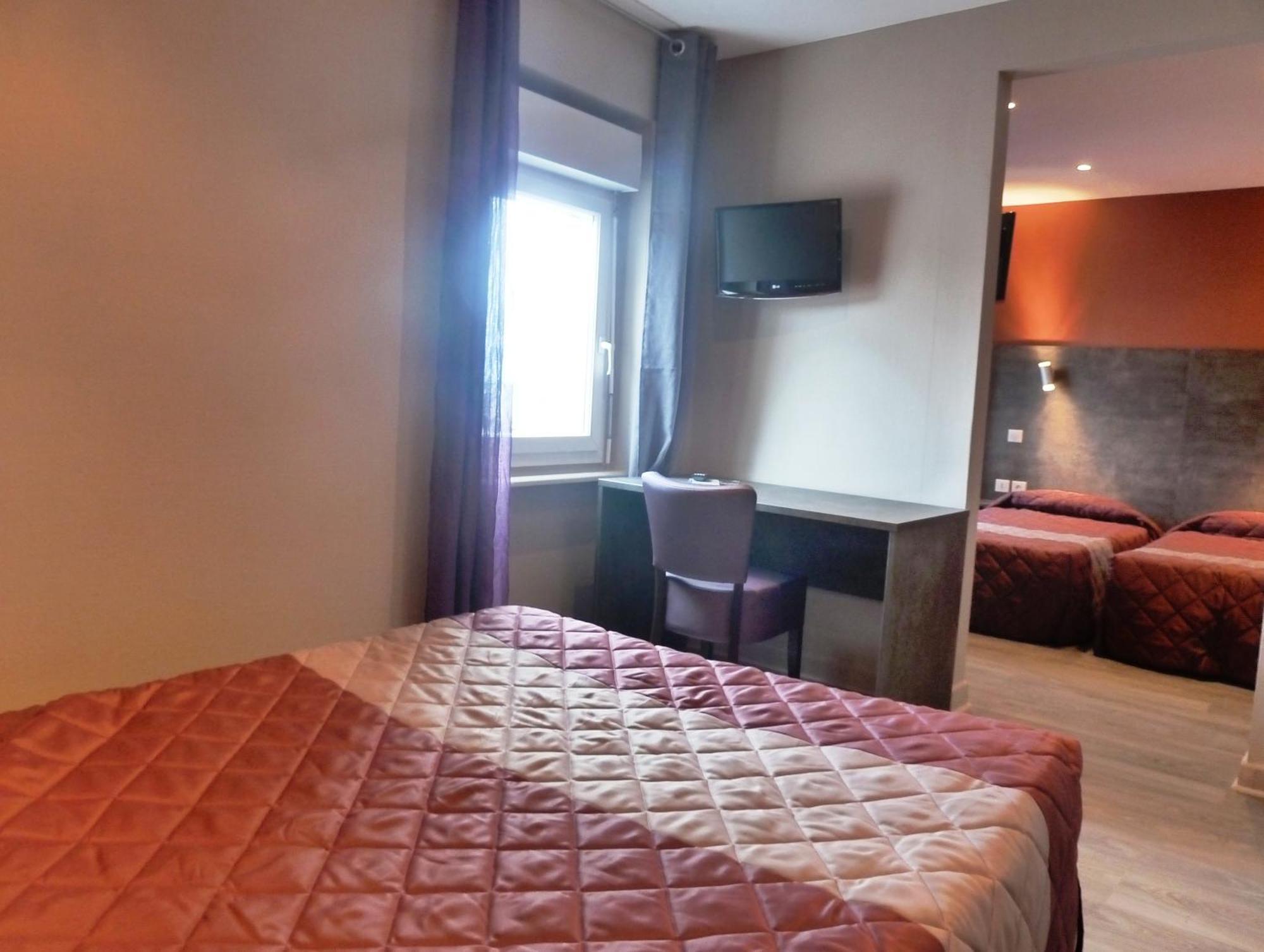 Hotel Concorde - Rodez Centre Ville Esterno foto