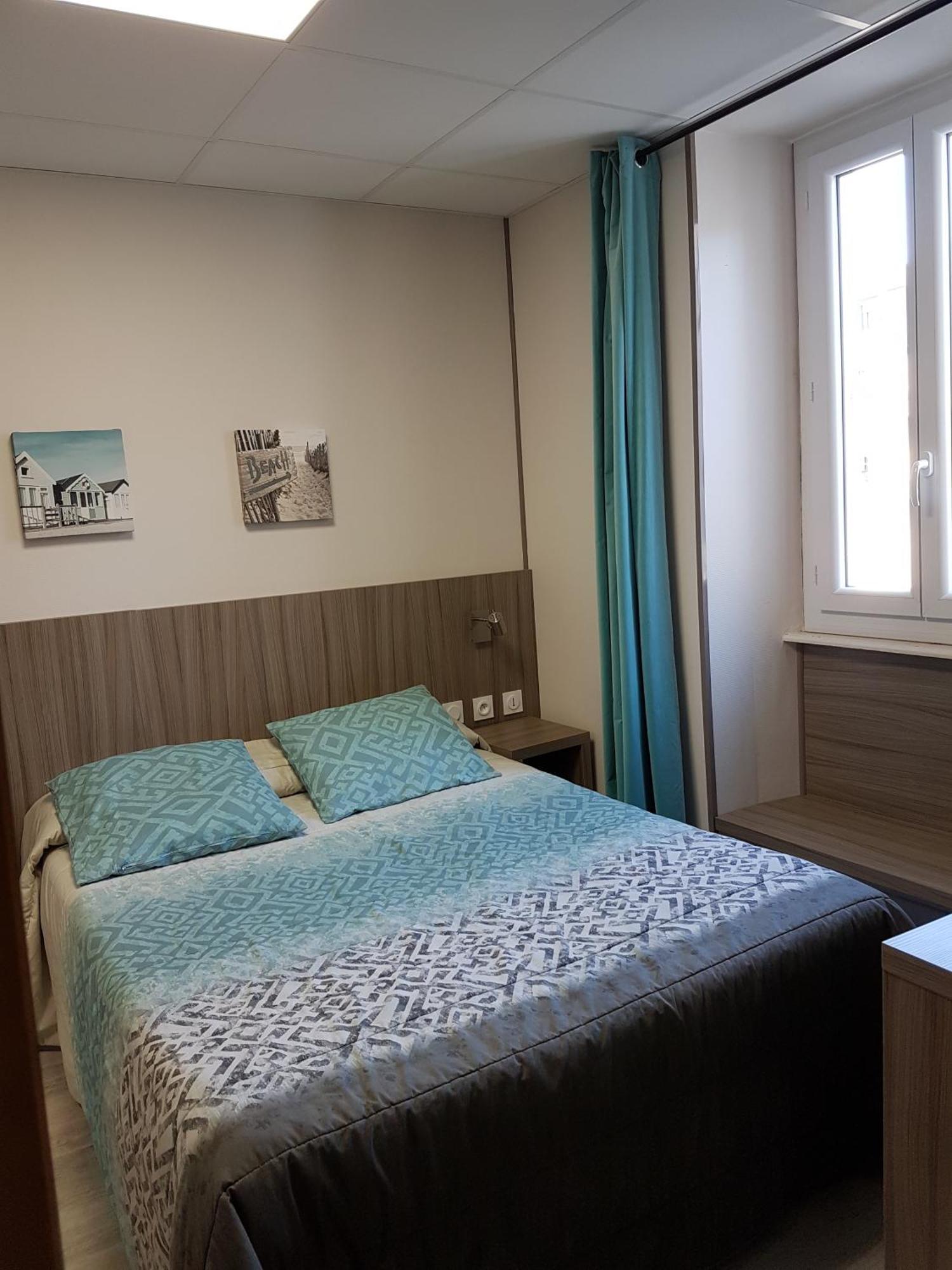 Hotel Concorde - Rodez Centre Ville Esterno foto